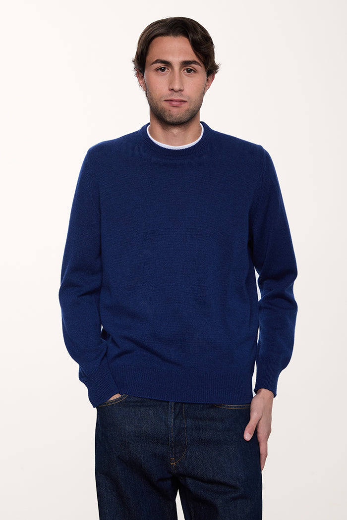 Crewneck sweater in pure cashmere
