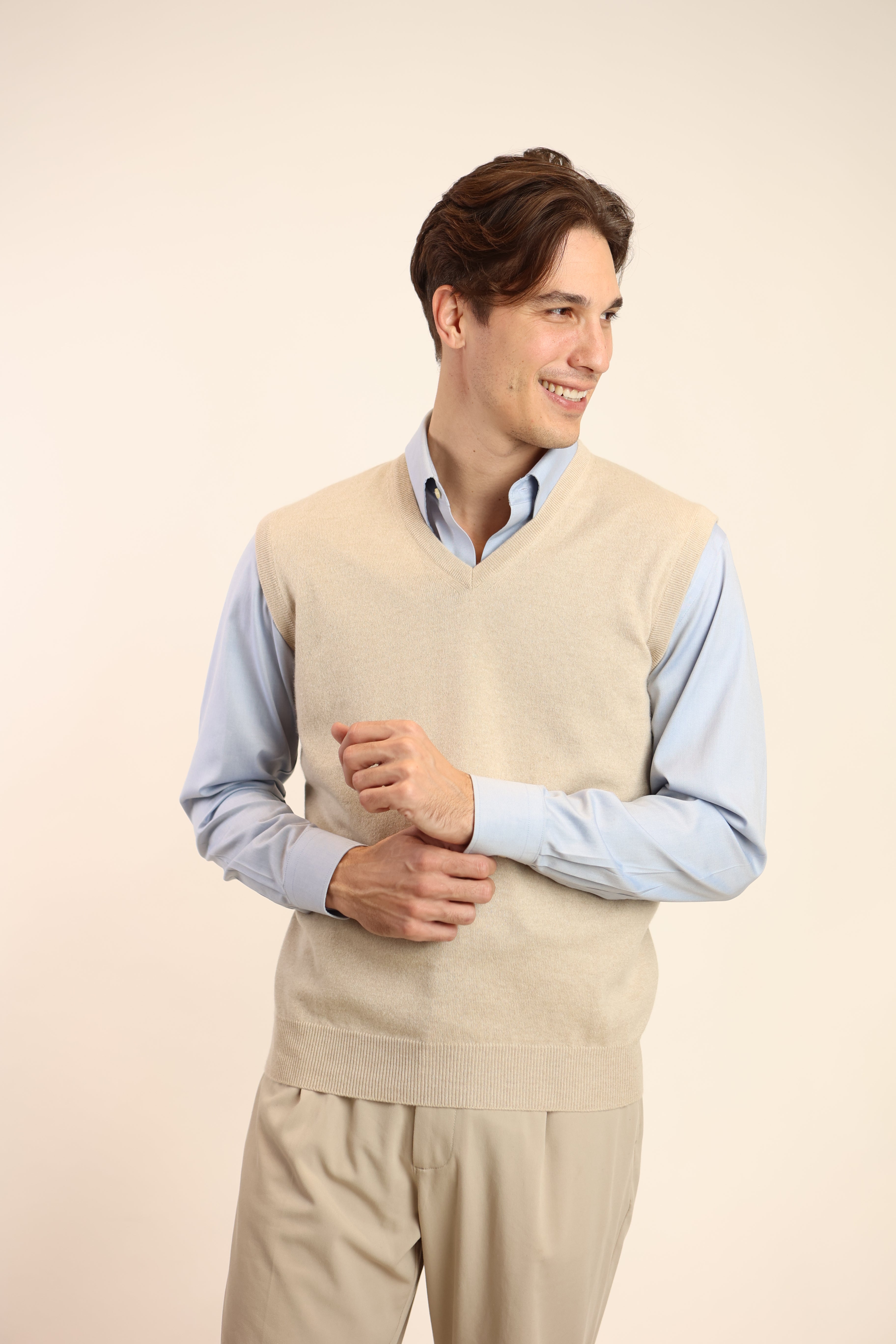 Gilet scollo v in puro cashmere - Altex Cashmere