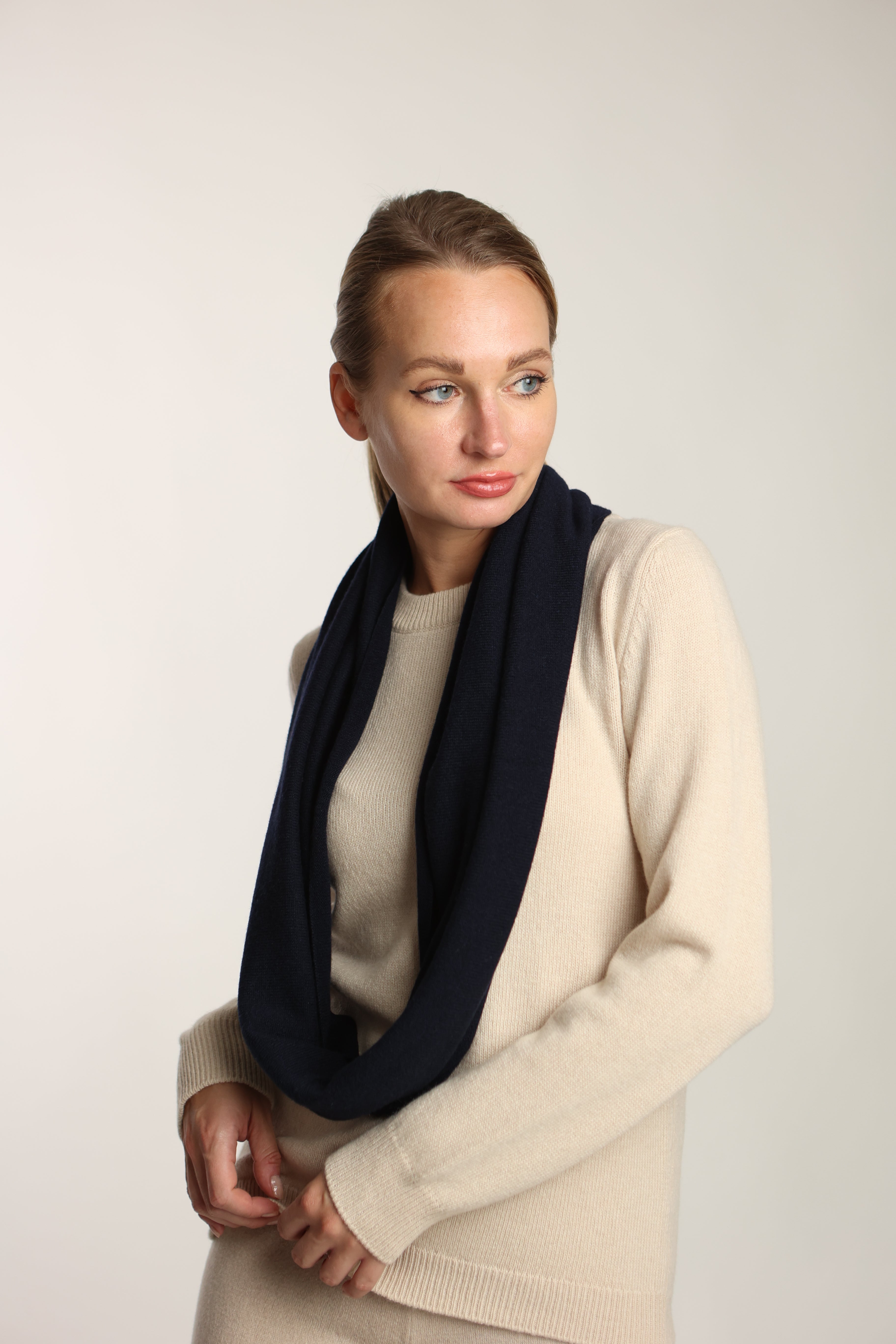 Sciarpa anello in puro cashmere - Altex Cashmere