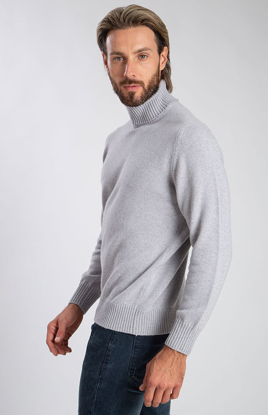 Maglione collo alto doppio filo 100% cashmere, color grigio chiaro mélange, profilo.