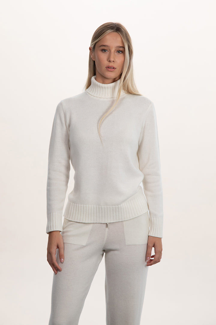 Collo alto doppio filo di cashmere bianco donna frontale