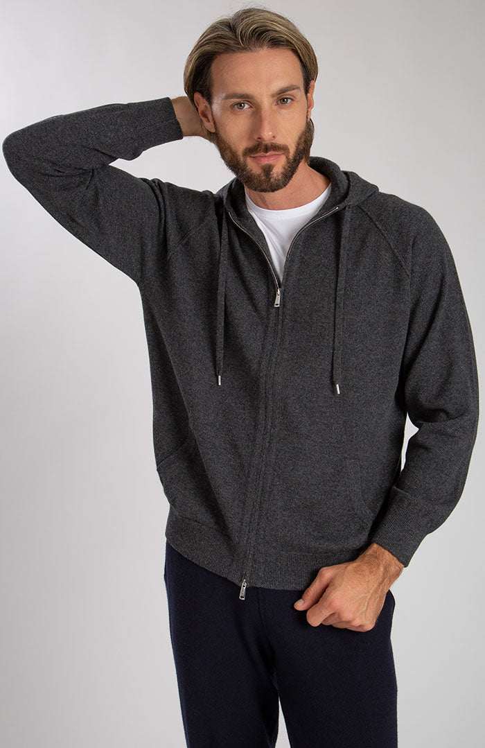 Felpa full zip con cappuccio in puro cashmere, color grigio scuro, vista frontale.
